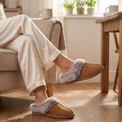 Warm Lined Cushioning Luxury Fur Slippers - Chestnut