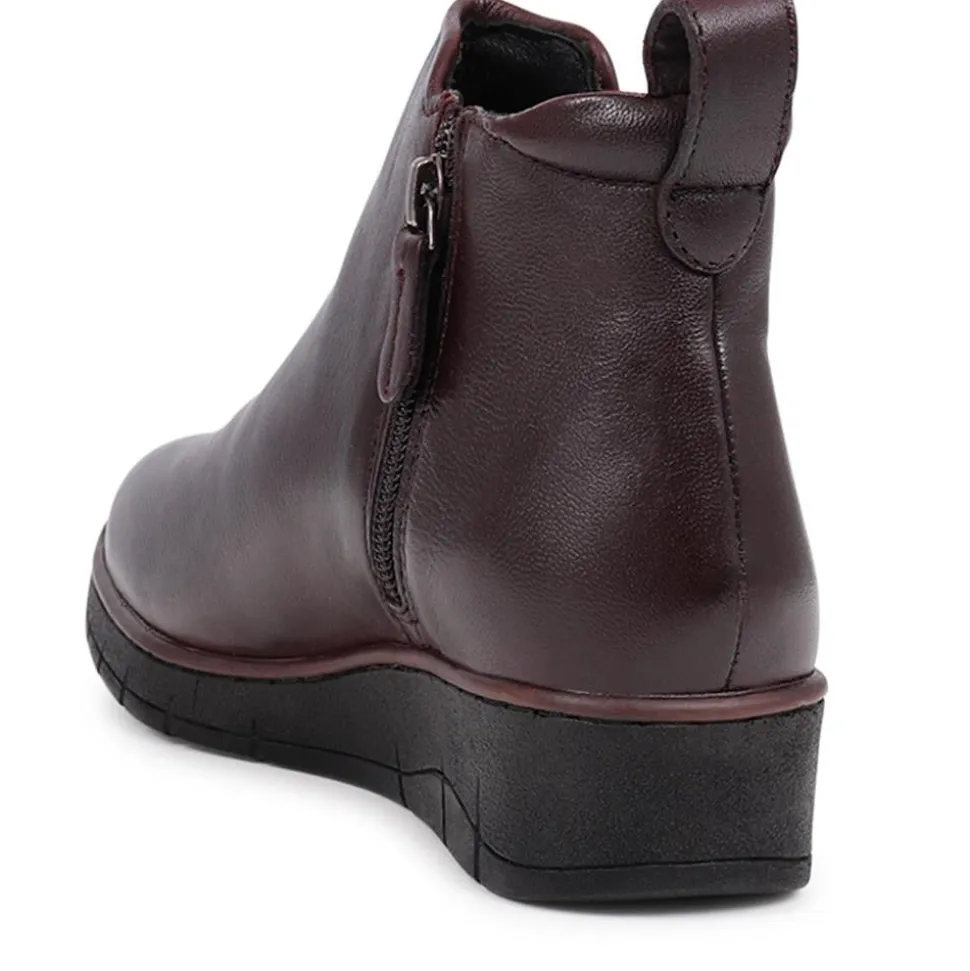 Wedge Heel Ankle Boots - Burgundy