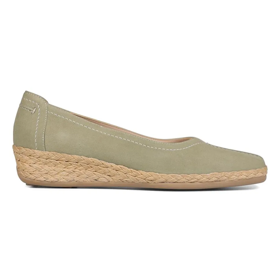 Wedges Classic Timeless - Spring Green Suede