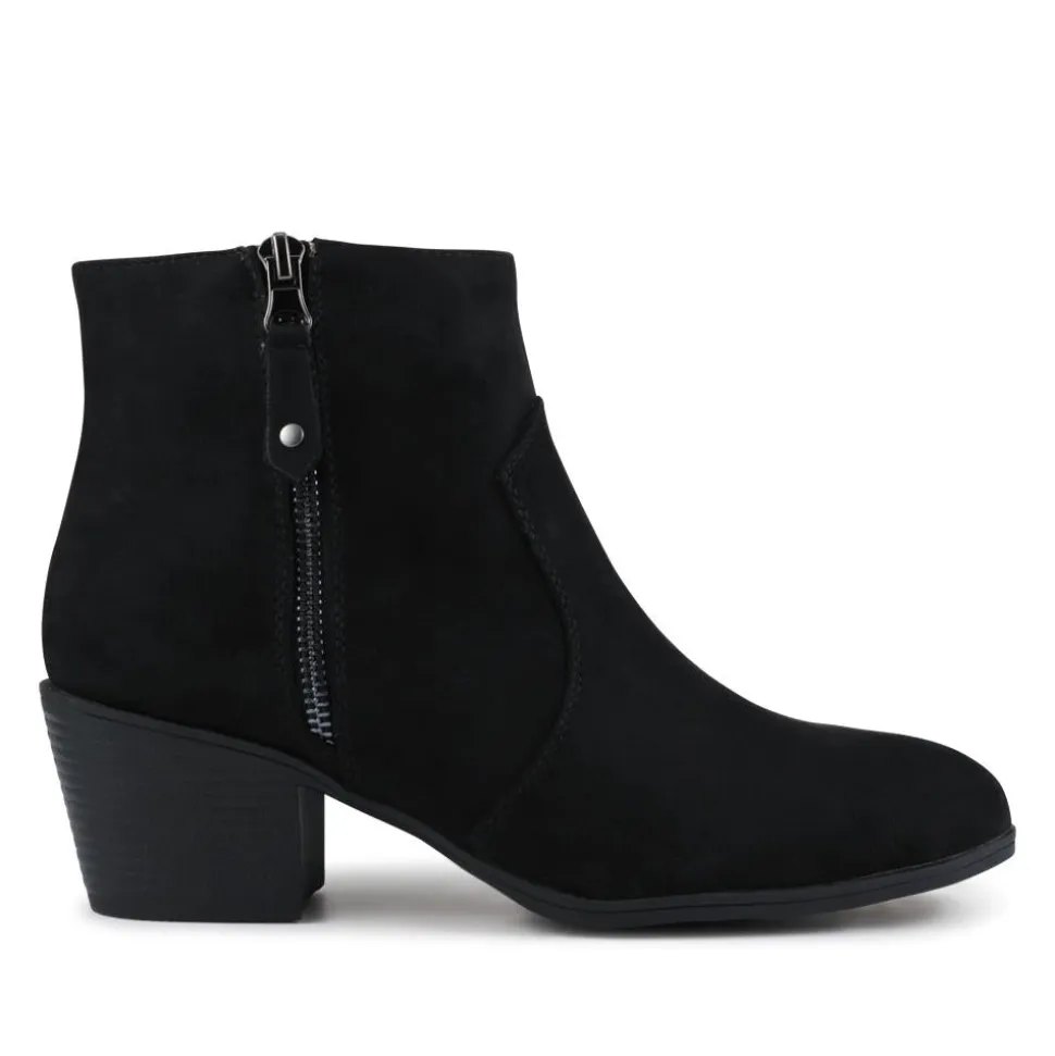 Western-Heeled Ankle Boots - Black
