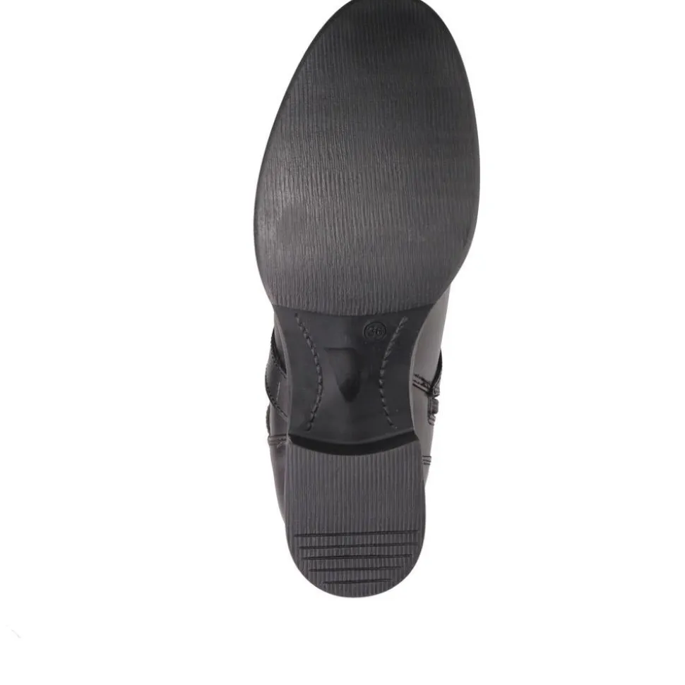 Wide-Calf-Fitting Long Boots - Black