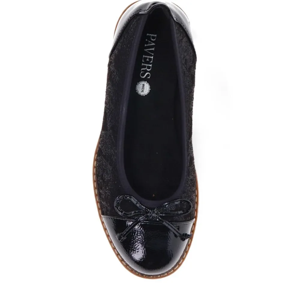 Wide Fit Bow-Detailed Pumps - Black-Black Patent