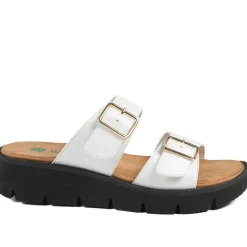 Wide Fit Cushioned Buckled Sandals - White
