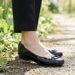 Wide Fit Patent Bow Detail Ballet Flats - Black Patent