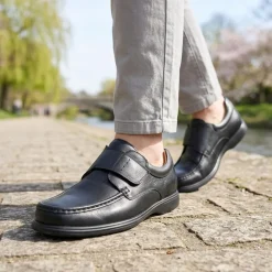 Wide Fit Smart Leather Adjustable Fasten Shoes - Black